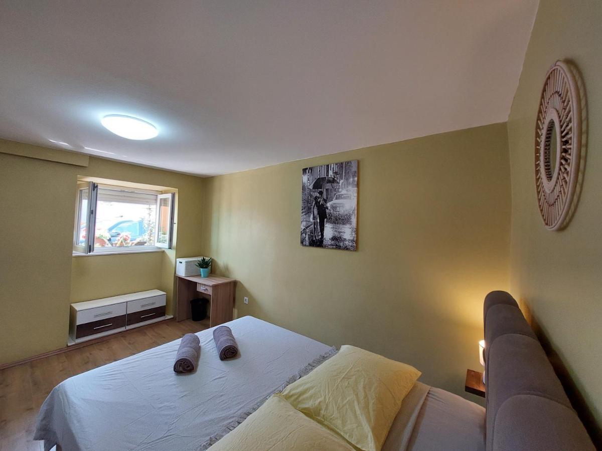 Mexicana Apartment Yellow Zadar Extérieur photo